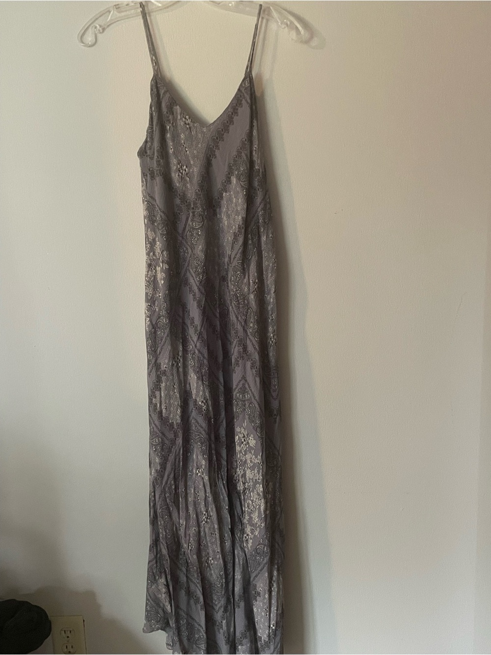 Boutique: Lilac Paisley Spaghetti-Strap Maxi Dress